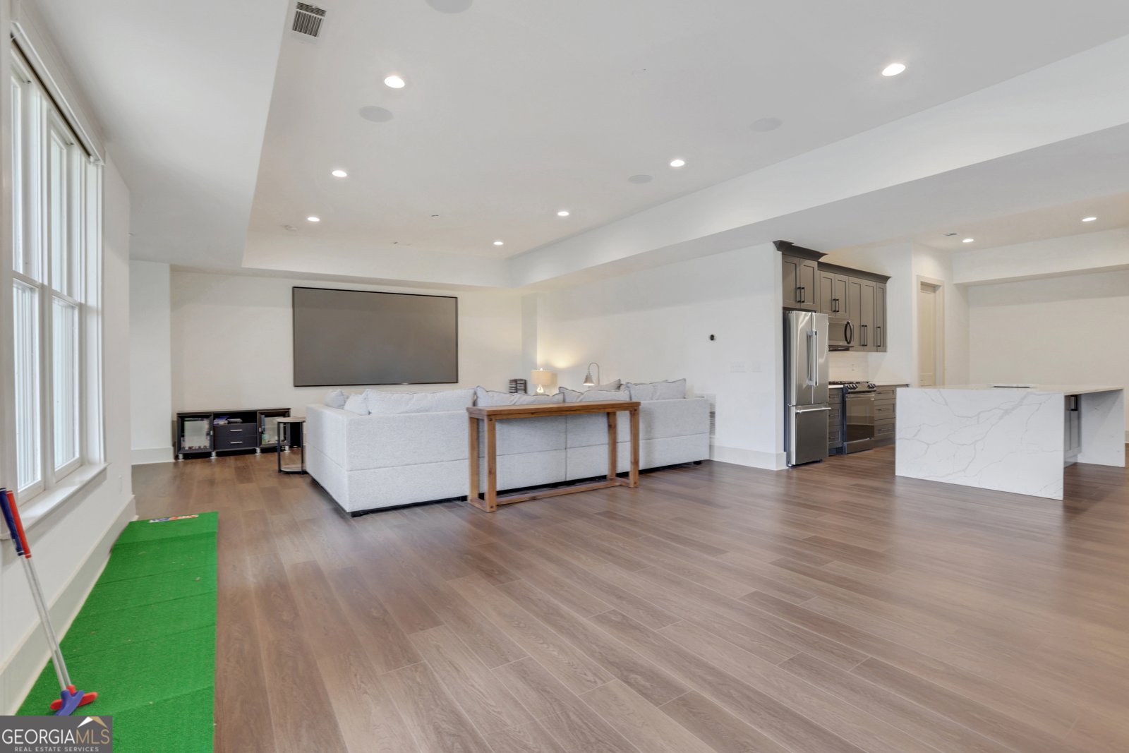 4250 Summit Drive Marietta - 58