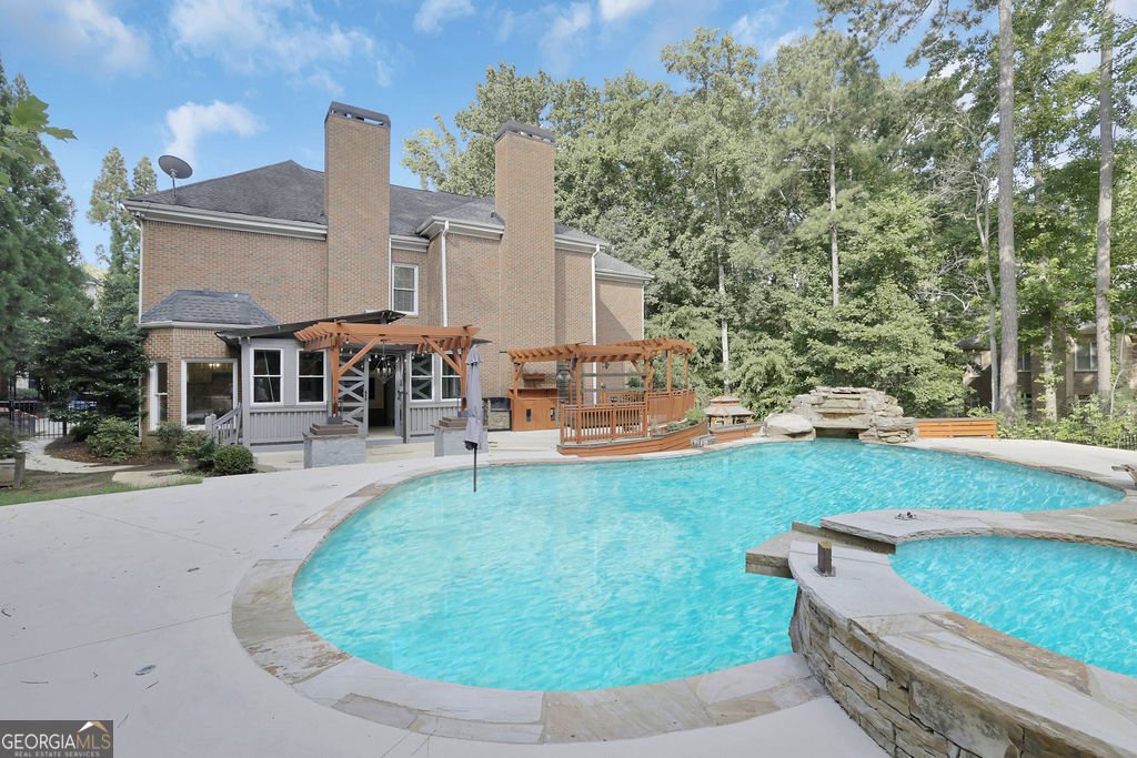 8935 Muirfield Court Duluth - 55