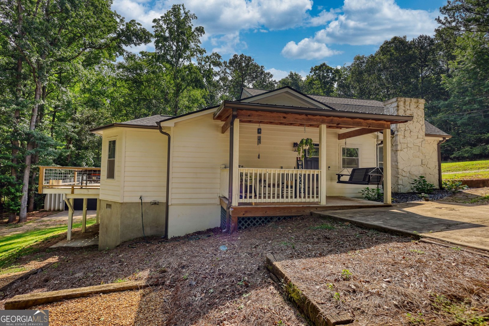 222 W River Bend Drive Eatonton - 2