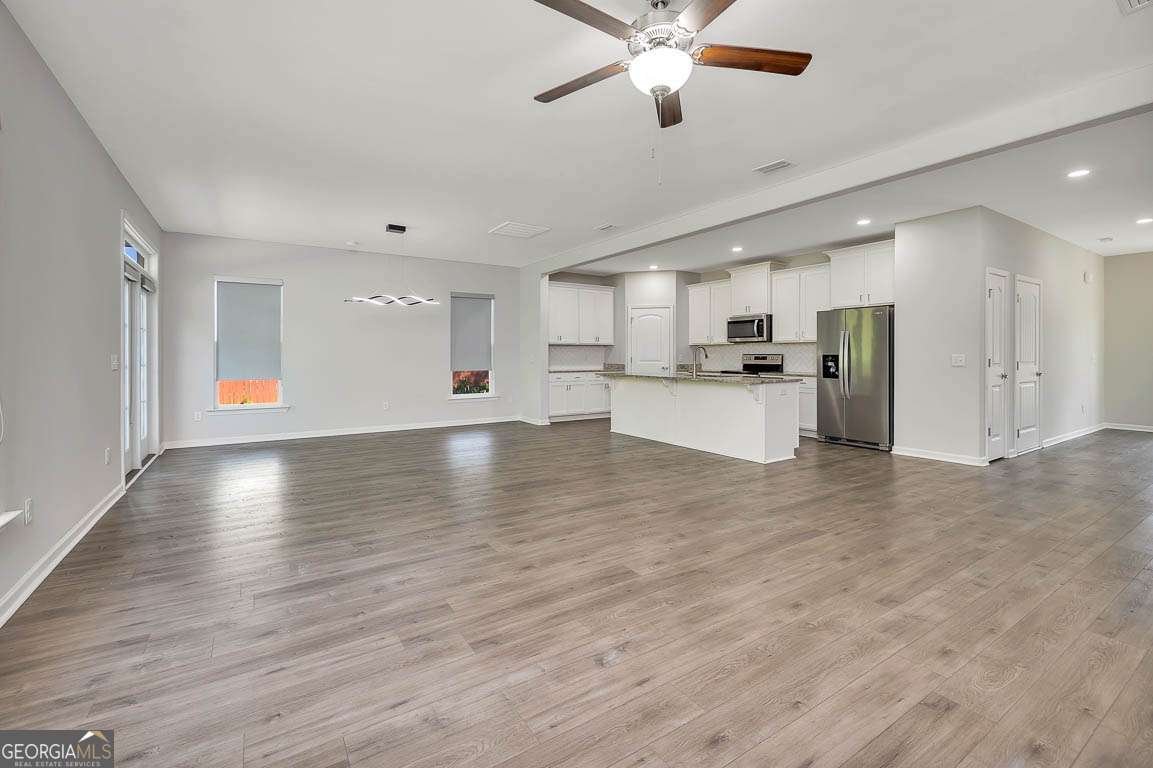1135 Autumns Wood Circle Brunswick - 13