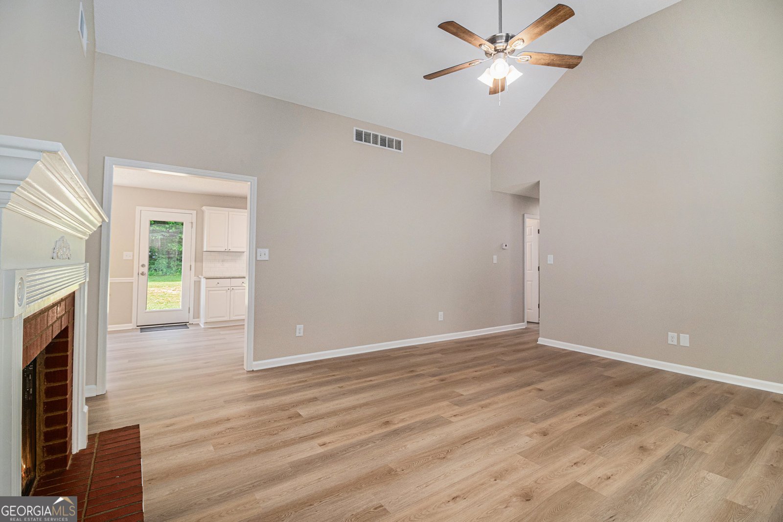 10 Parthenon Pointe Newnan - 8