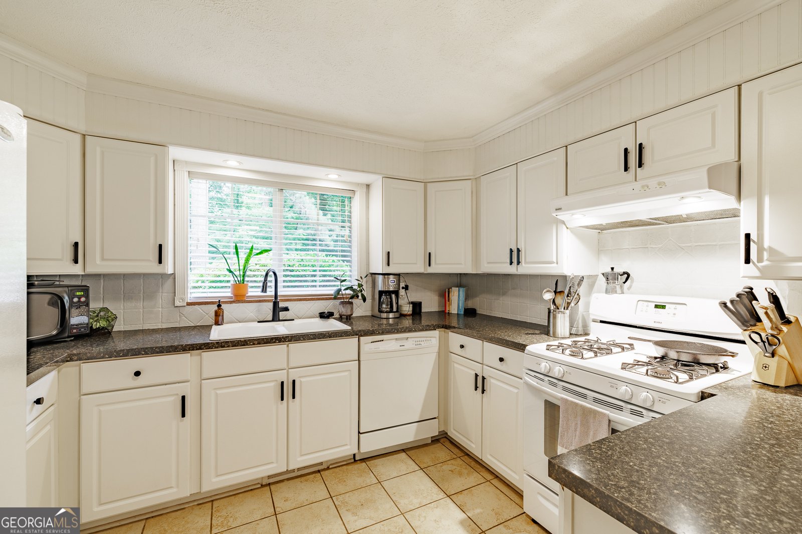 225 Riverside Drive Athens - 16