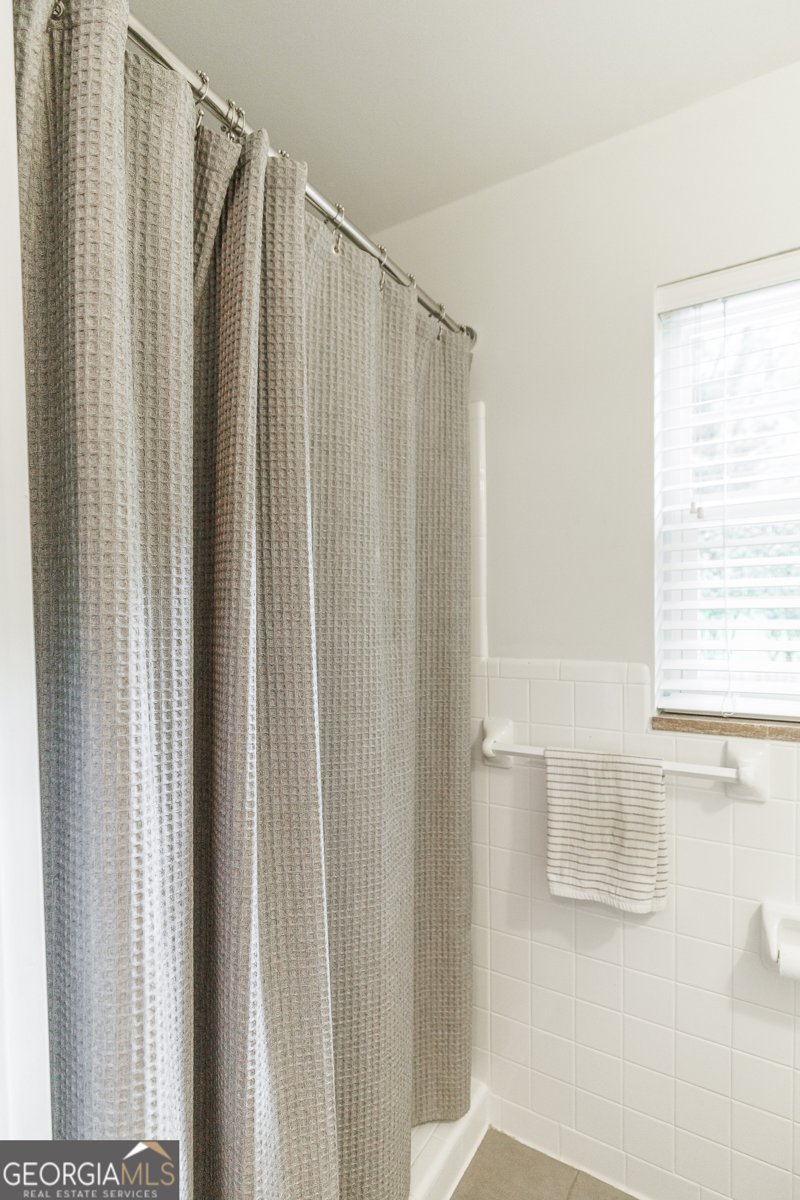 225 Riverside Drive Athens - 26