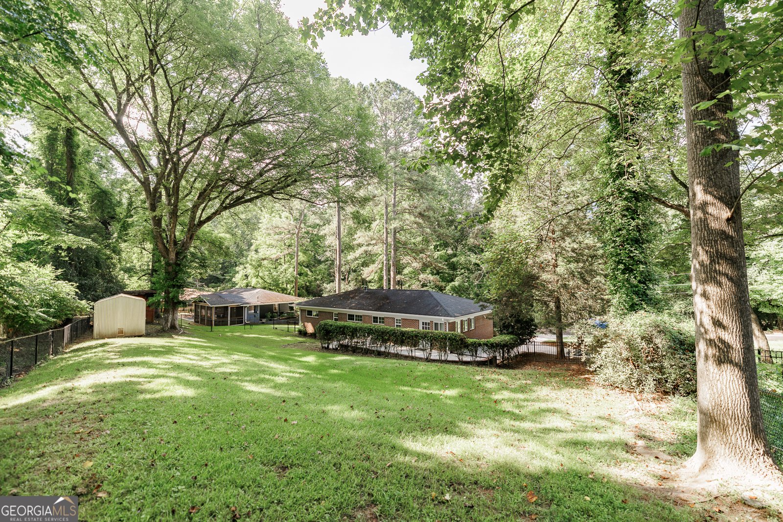225 Riverside Drive Athens - 40