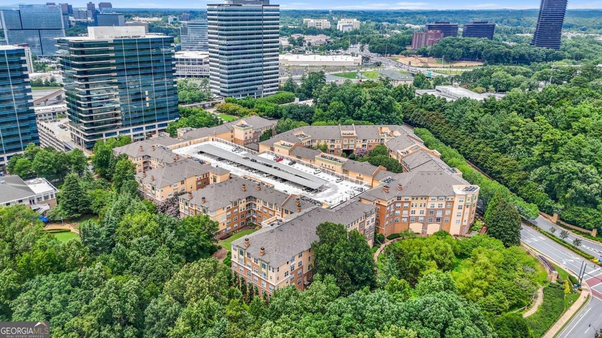 10 Perimeter Summit Branch Atlanta - 32