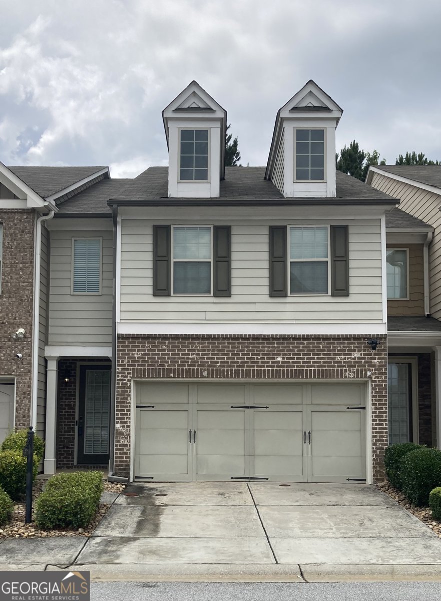 5671 Radford Loop Fairburn - 1