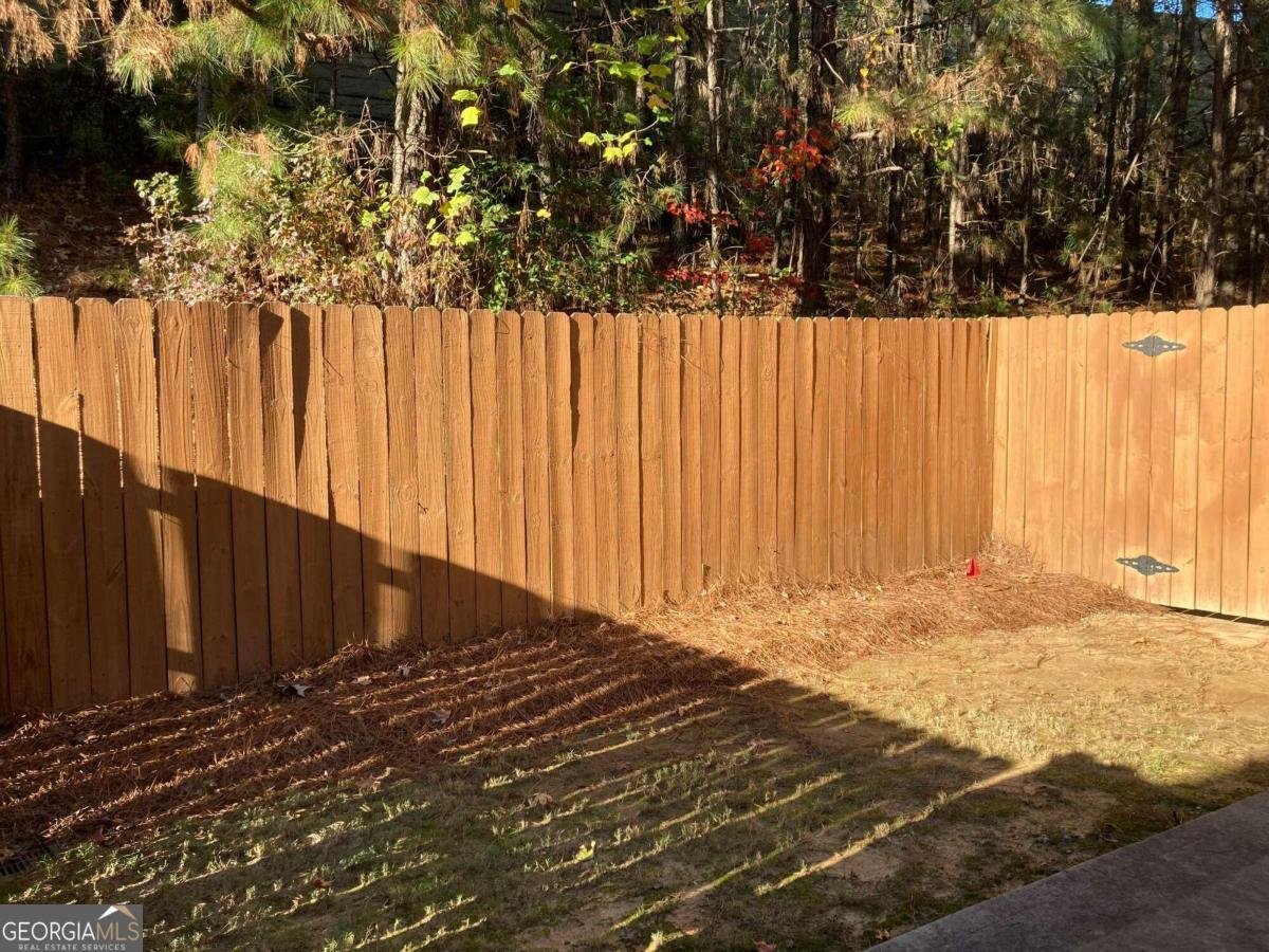 5671 Radford Loop Fairburn - 37