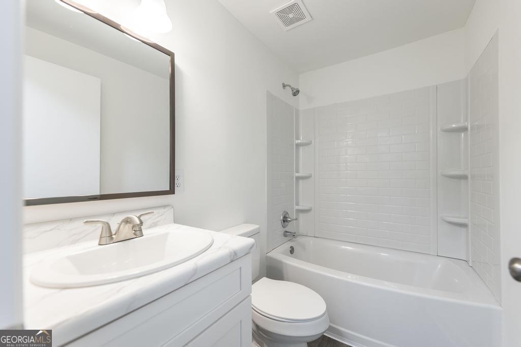 1117 BROAD Perry - 11