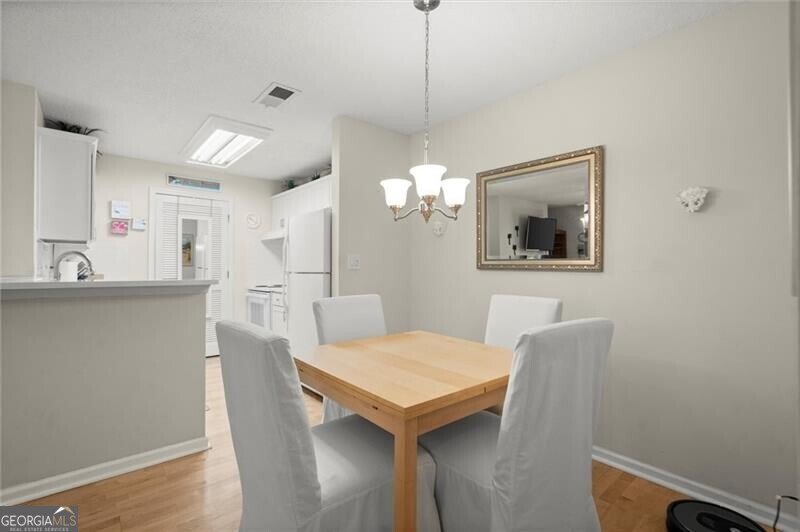 620 Granville Court Sandy Springs - 11