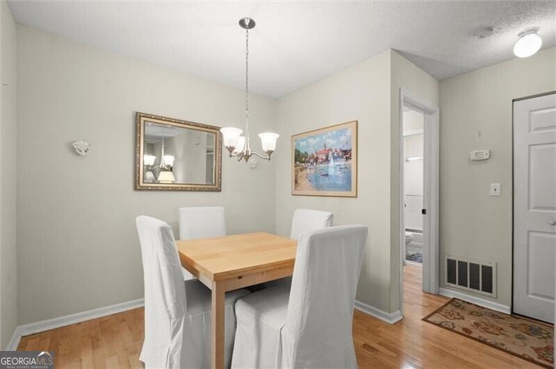 620 Granville Court Sandy Springs - 9