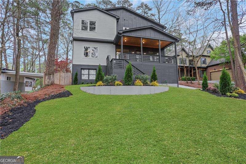 2497 Wawona Dr Brookhaven - 1