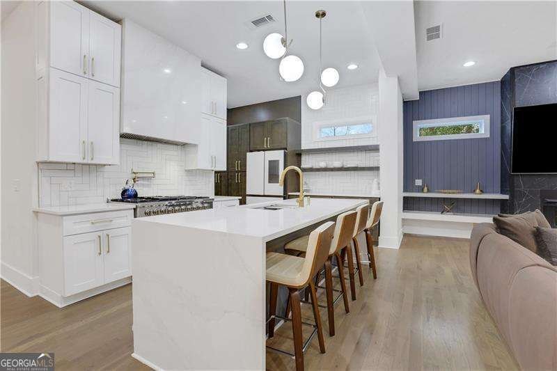 2497 Wawona Dr Brookhaven - 17