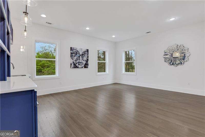 2497 Wawona Dr Brookhaven - 29