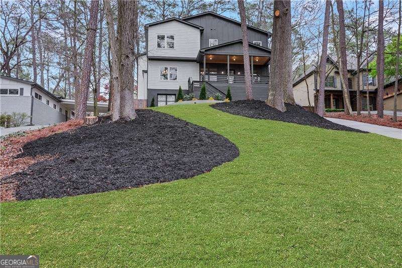 2497 Wawona Dr Brookhaven - 3
