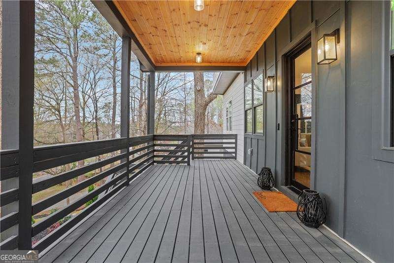 2497 Wawona Dr Brookhaven - 5