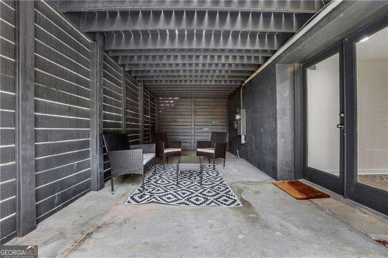2497 Wawona Dr Brookhaven - 65