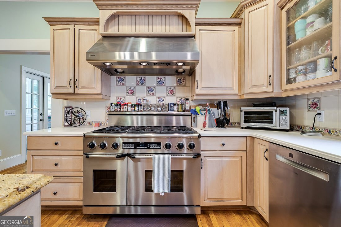 100 Cambridge Drive Rincon - 13