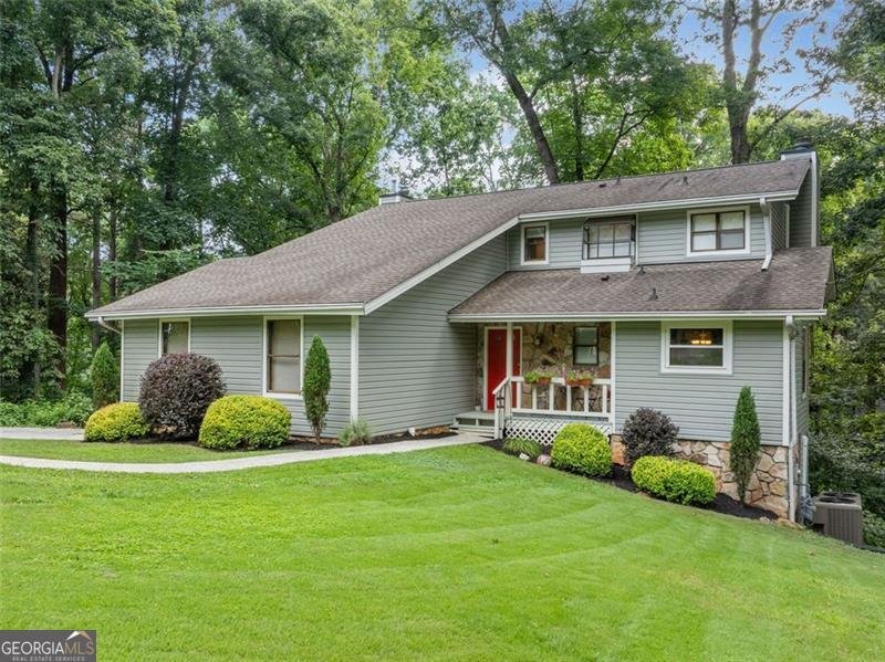 162 NOUVEAU Court Lilburn - 1
