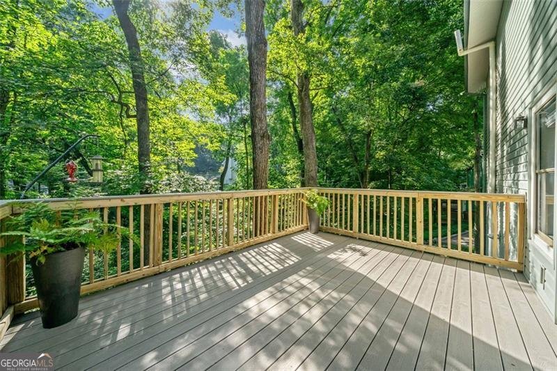 162 NOUVEAU Court Lilburn - 41