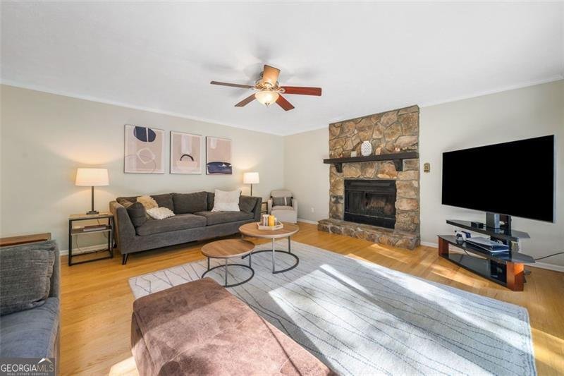162 NOUVEAU Court Lilburn - 8