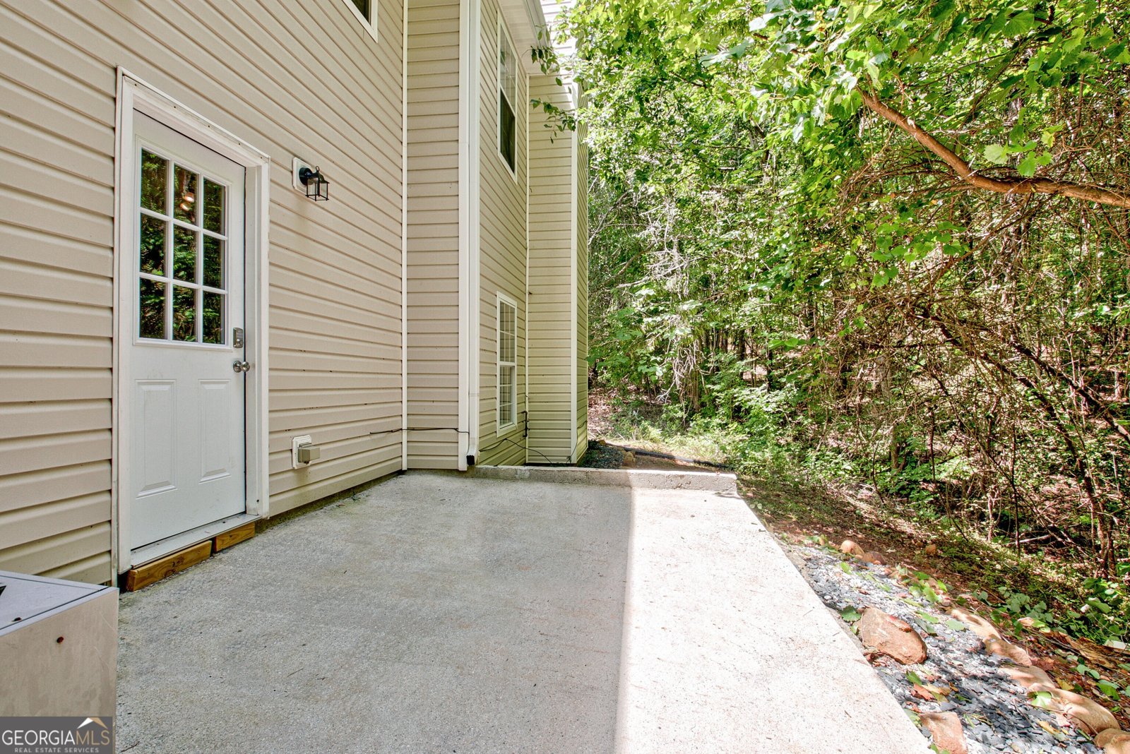 204 Eleanor Court Stockbridge - 10