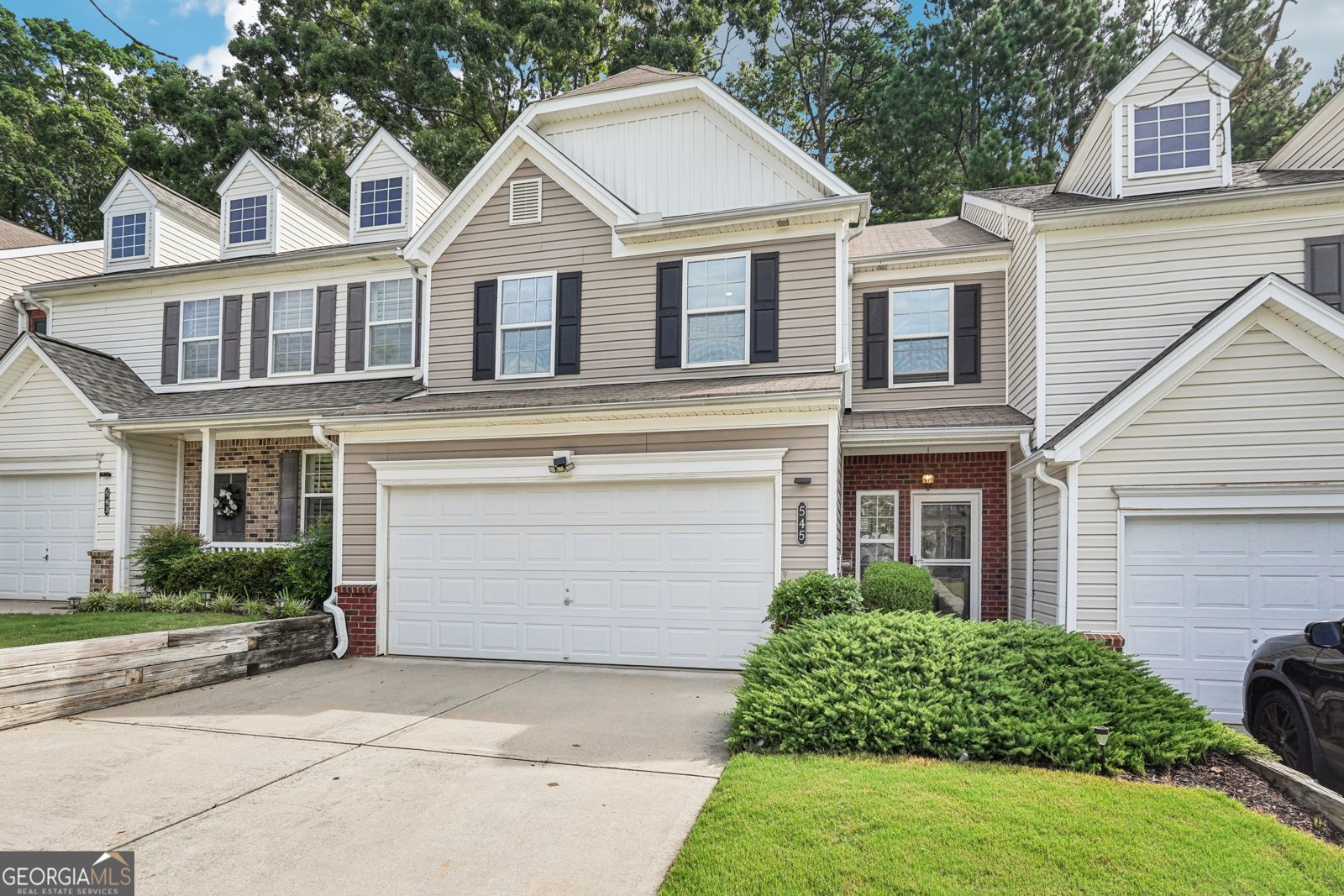545 Windstone Trail Alpharetta - 2