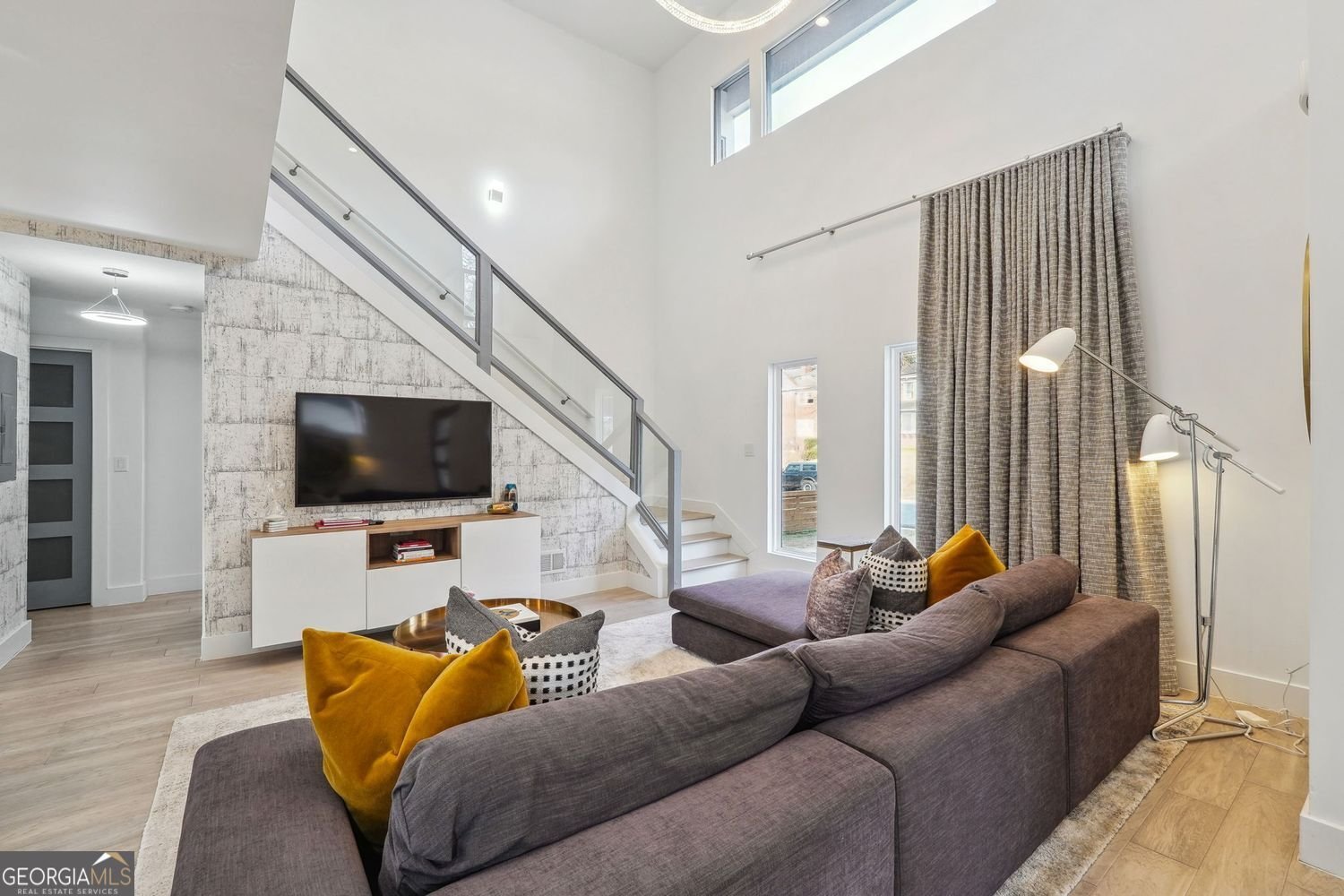 1740 Gordon Street Atlanta - 3