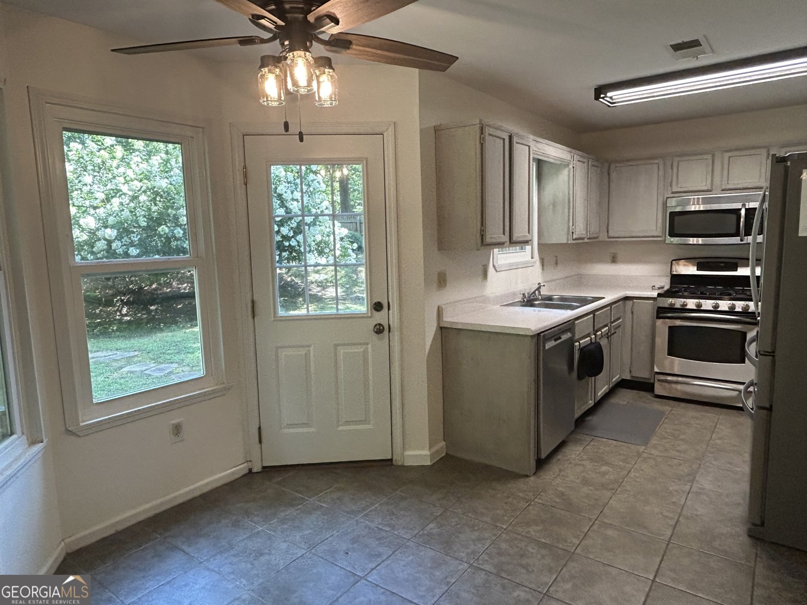 2105 Windy Oak Court Lithia Springs - 13