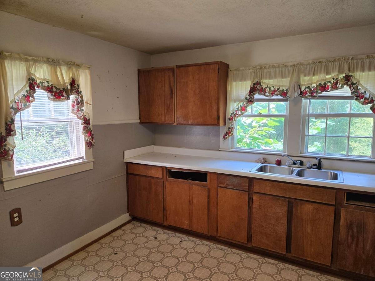 288 7th Avenue Winder - 9