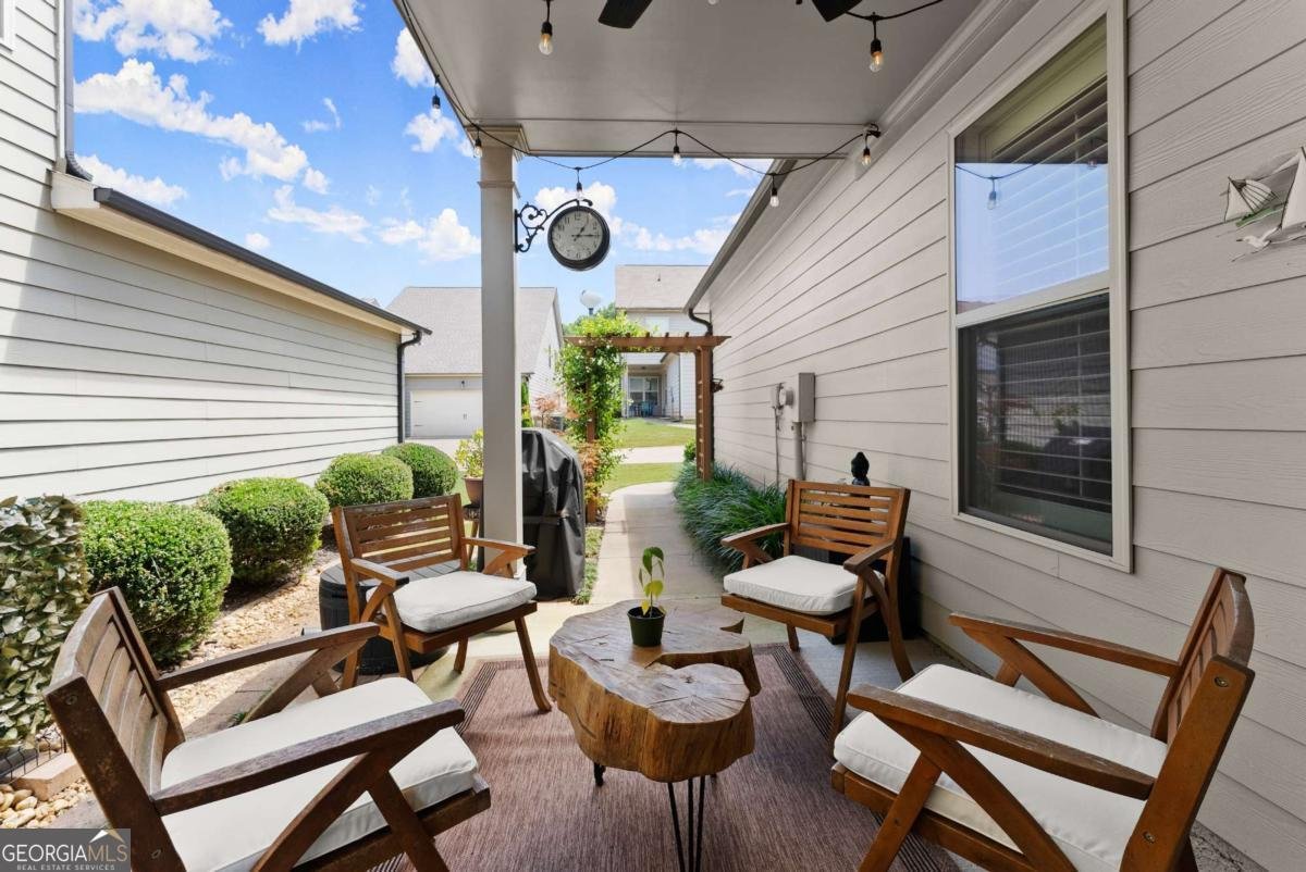 6021 Harbour Mist Drive Flowery Branch - 38