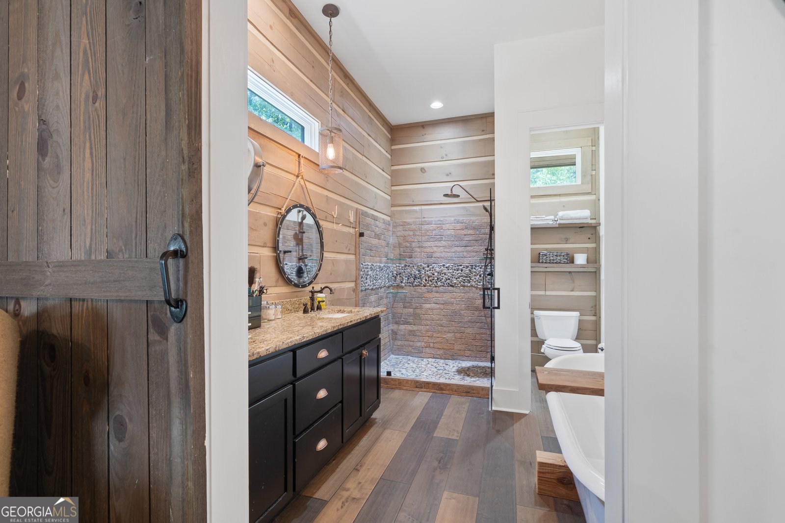 1041 River Farm Way Madison - 42