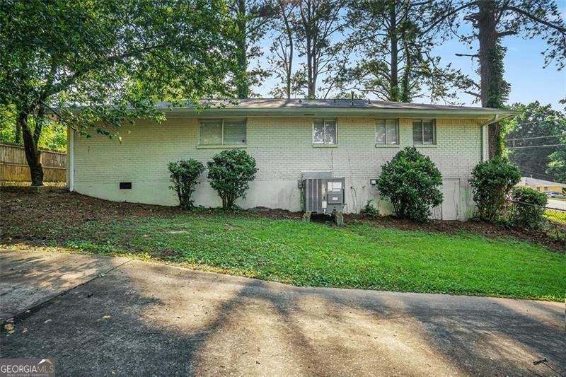 1380 COLONY HILL Stone Mountain - 17