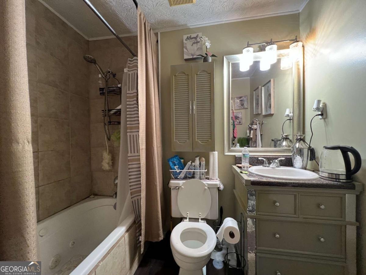 2275 Chestnut Log Loop Lithia Springs - 9