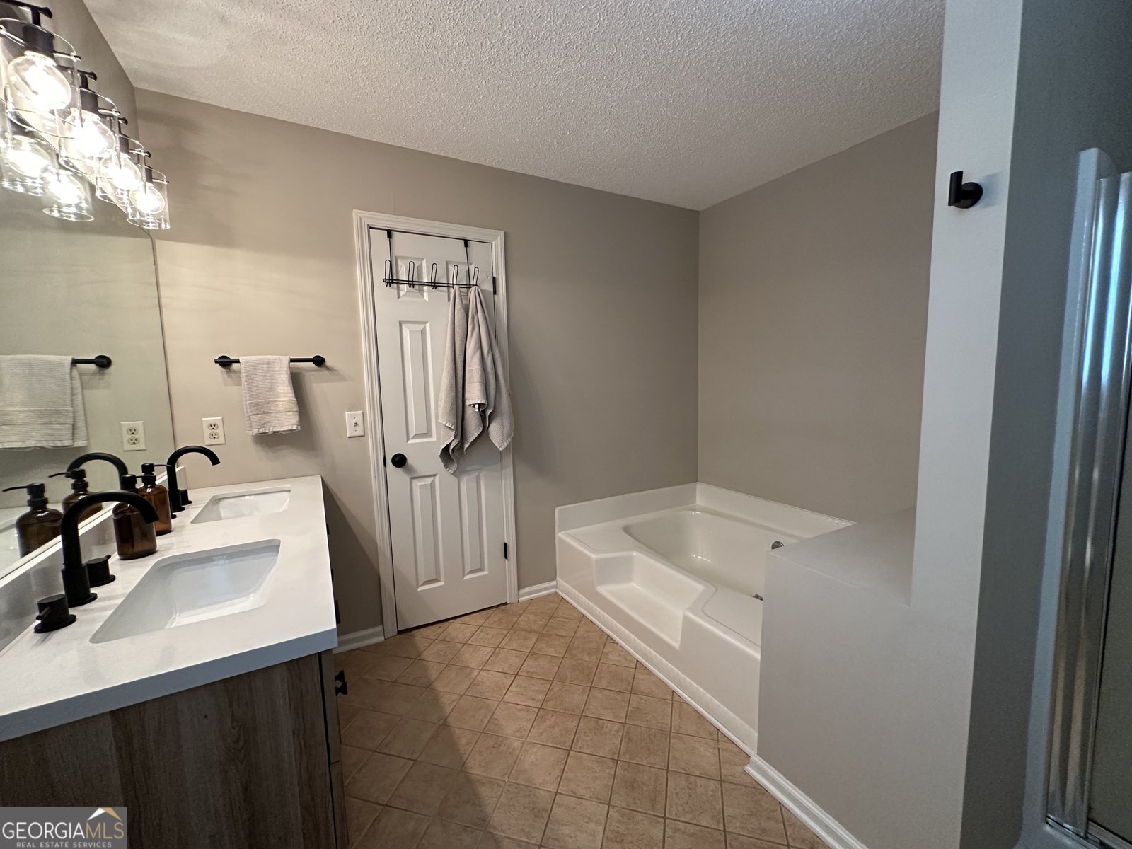 10 VAUGHAN Court Cartersville - 28