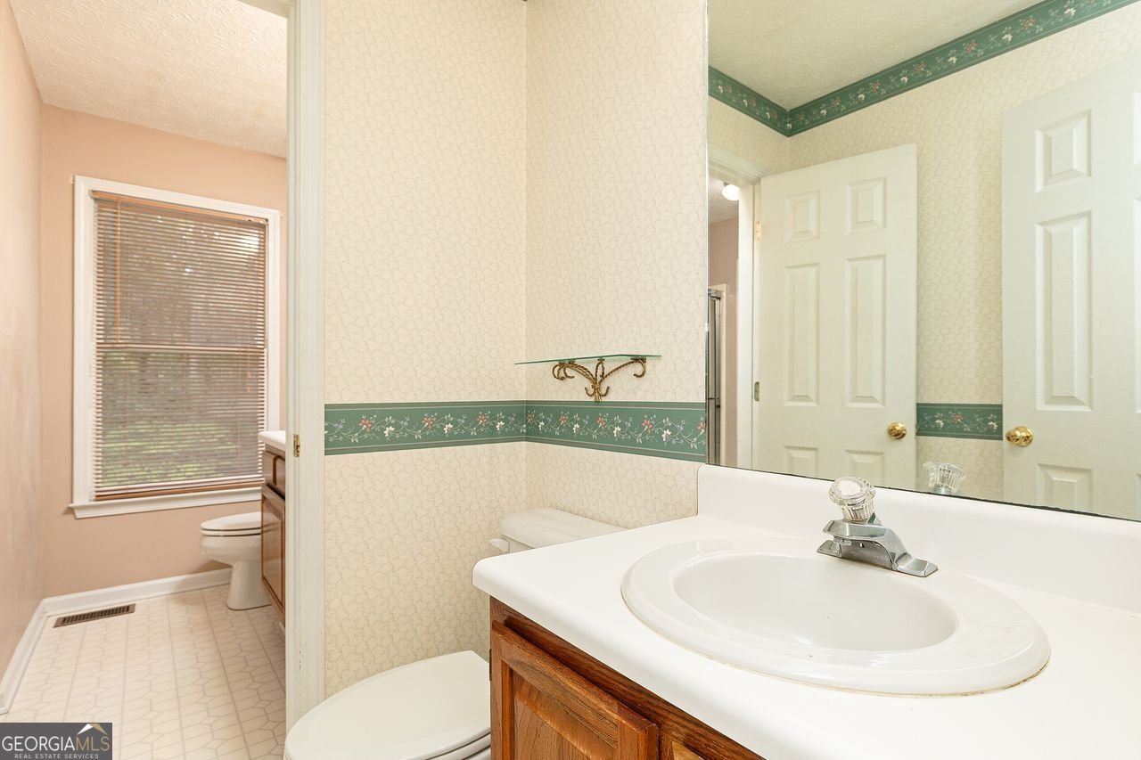 820 BENNETT Powder Springs - 16