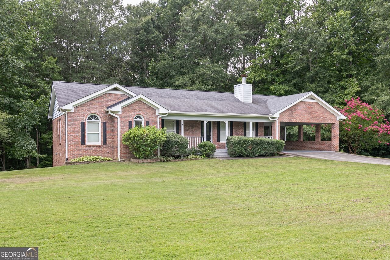 820 BENNETT Powder Springs - 3