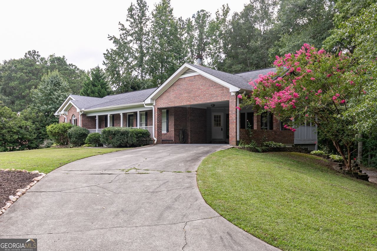 820 BENNETT Powder Springs - 4