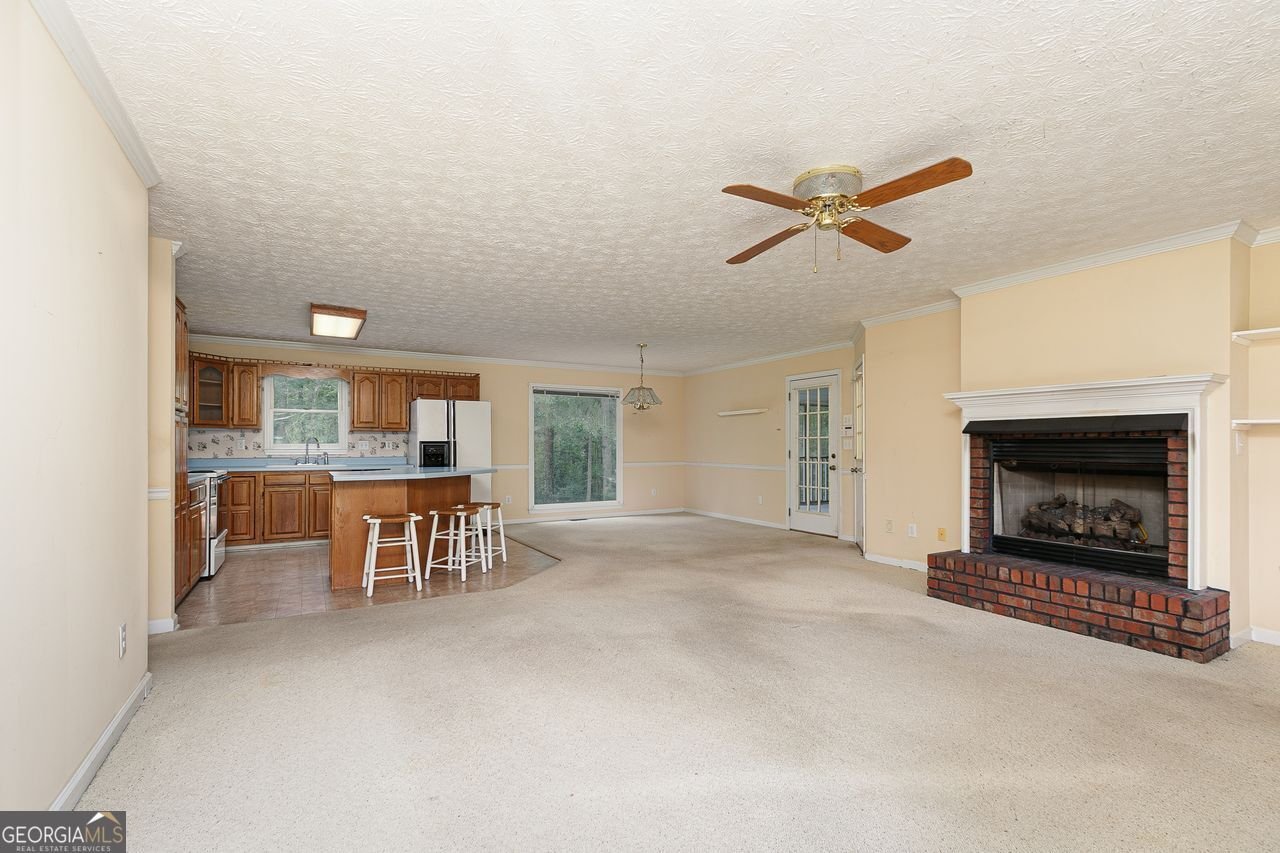 820 BENNETT Powder Springs - 6