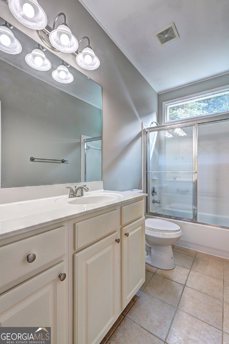 490 Grand Teton Circle Fayetteville - 27