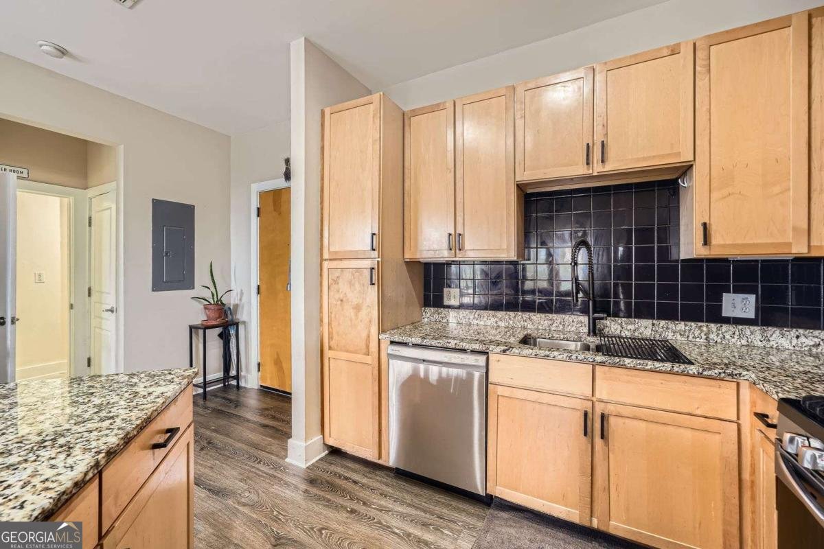 799 Hammond Drive Atlanta - 7