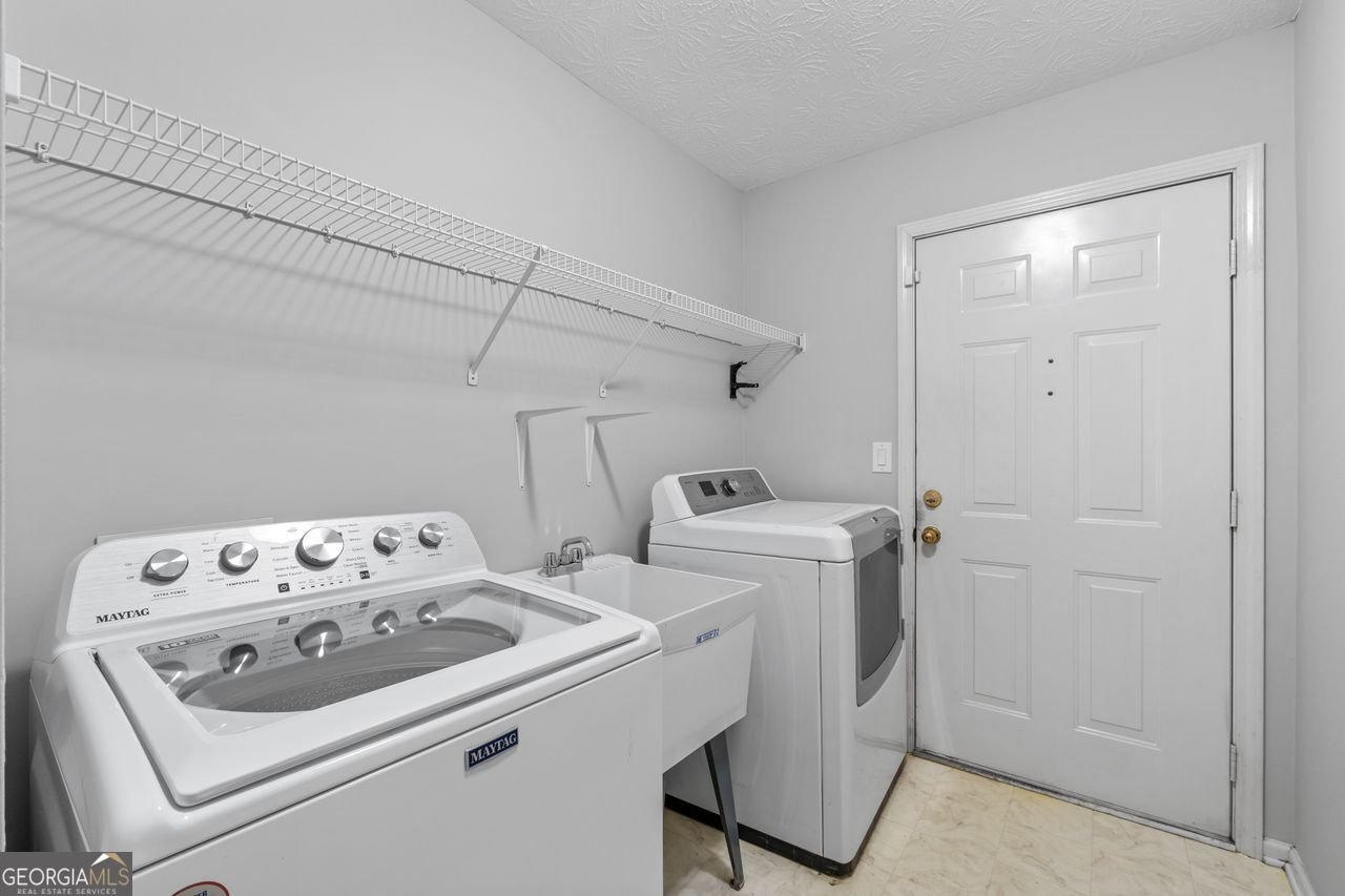3404 Bonneville Way Suwanee - 23