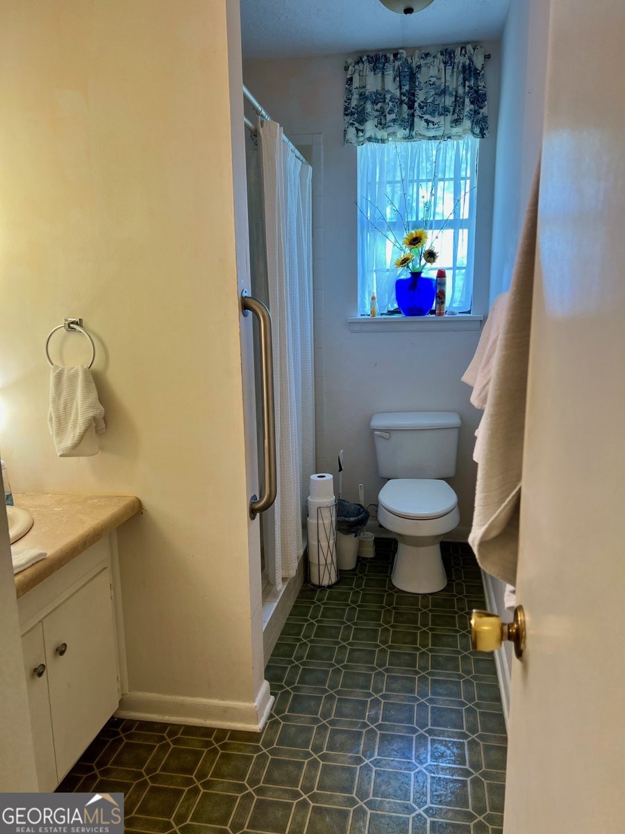 4562 Webb Circle Metter - 10