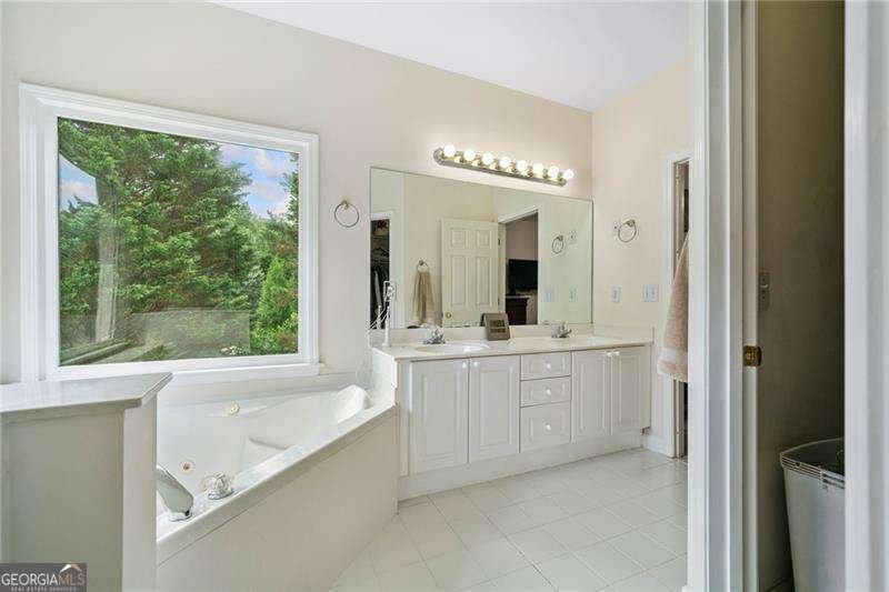 207 Breckenridge Court Canton - 26