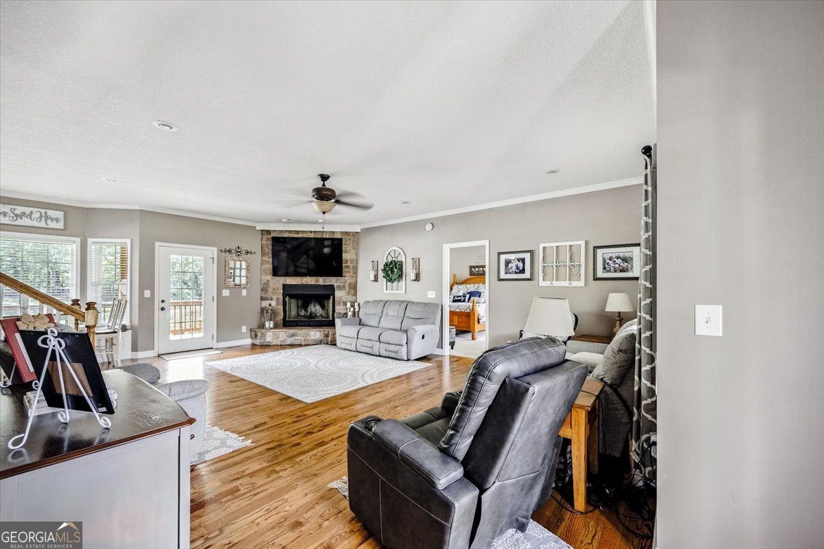 1045 Plantation Club Circle Gray - 13