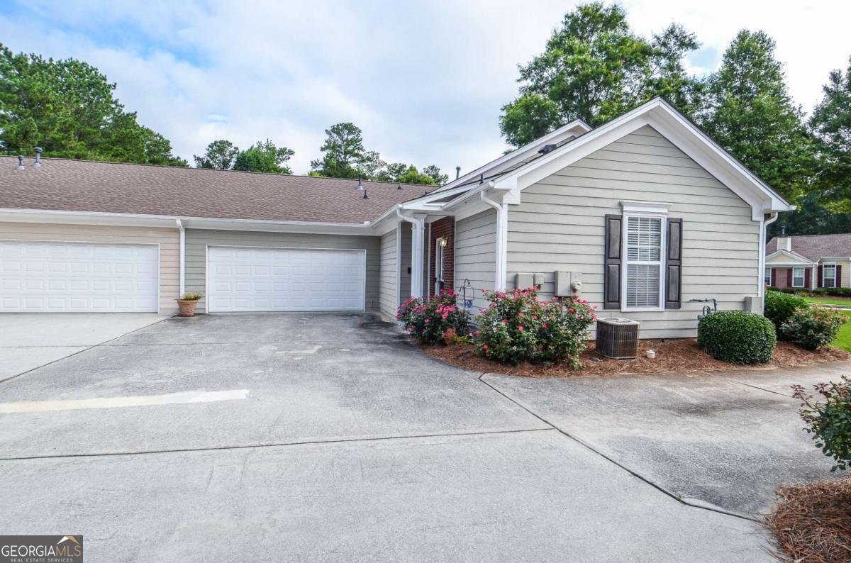 167 Camry Lane Grayson - 2