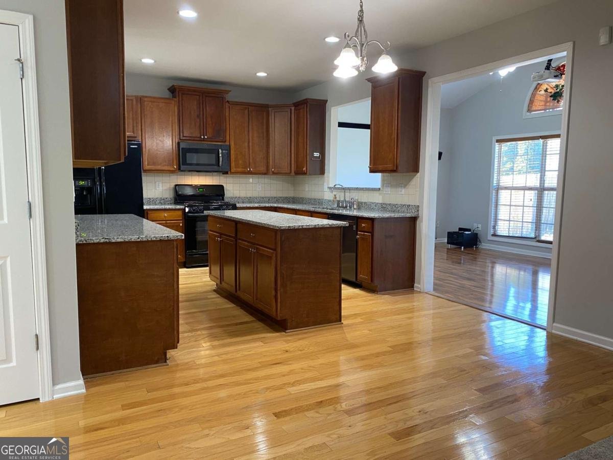 1295 LEISURE LAKE Drive Lawrenceville - 10