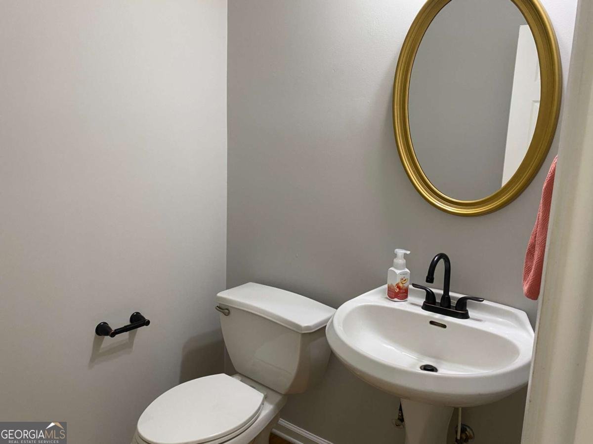 1295 LEISURE LAKE Drive Lawrenceville - 30