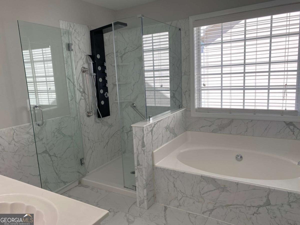 1295 LEISURE LAKE Drive Lawrenceville - 35