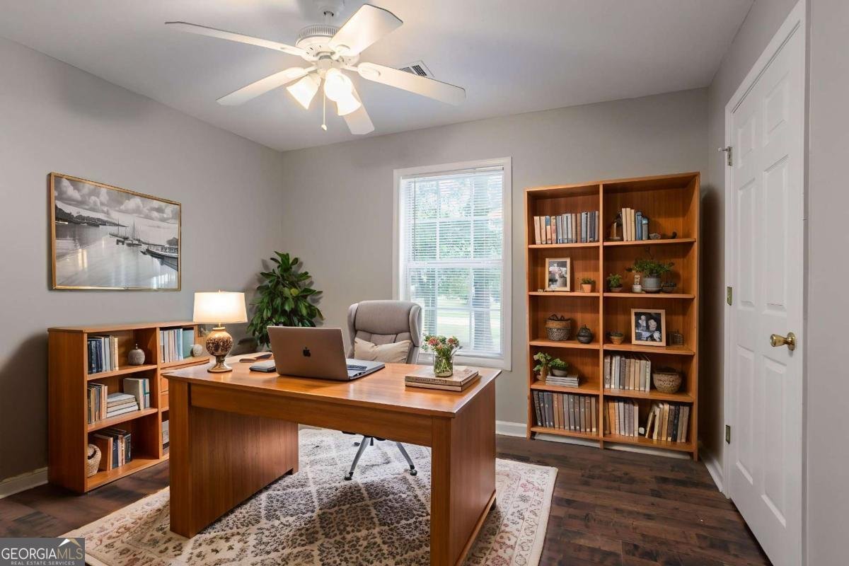 5069 Jonesboro Road Union City - 5