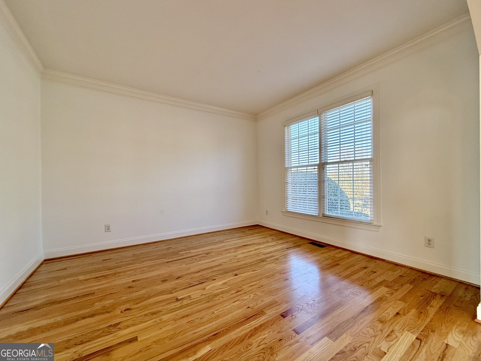 6765 Crofton Drive Alpharetta - 2